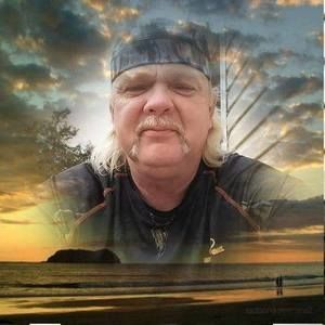 Meet your Posher, Joel